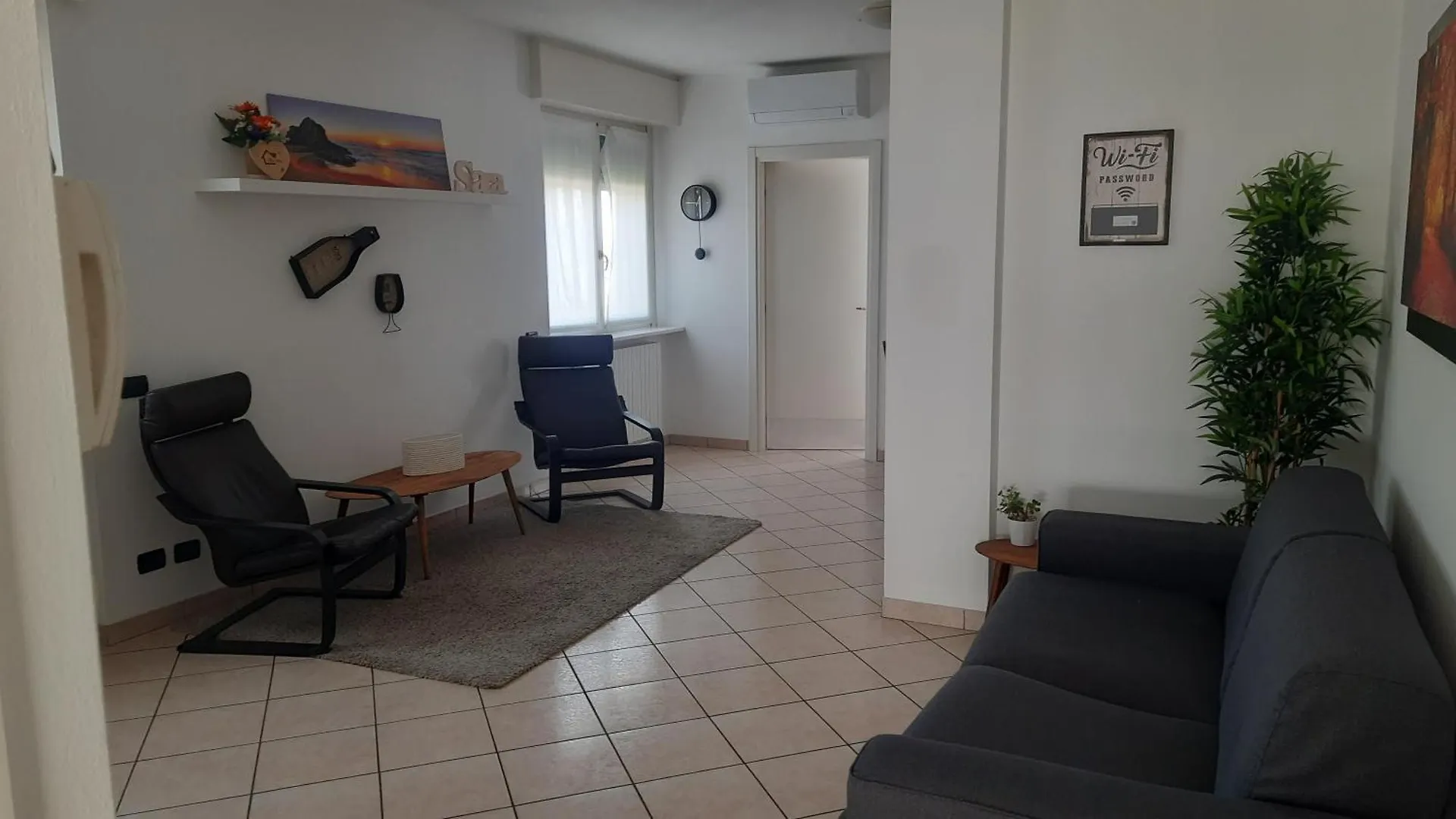 לקו Villa Sara